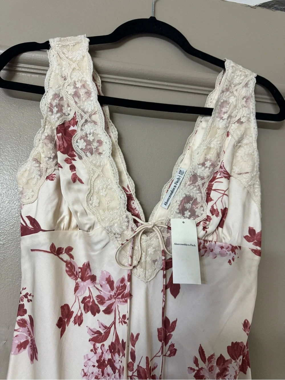 Abercrombie satin Ivory Floral Midi Dress with Mauve Rose Print